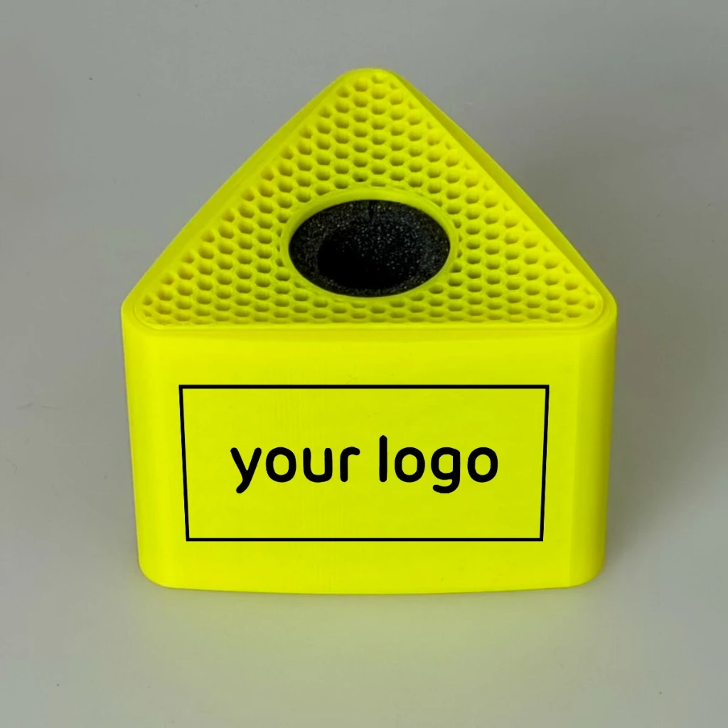 Premium Triangular Flag 3.5'' W x 2.5'' H (Black)
