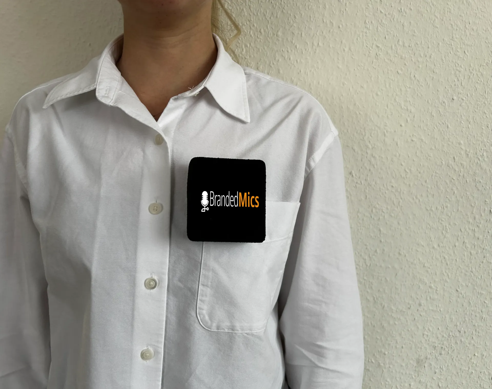 BrandedClip Perfect fit for wireless Microphones (Rode, DJI, Saramonic, Sennheiser, Deity...) (Black)